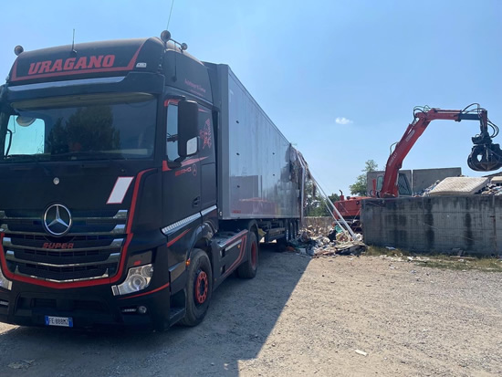 trasporti walking floor Inzago riversa